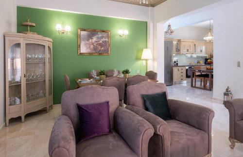 Princess Anna Maria - Photo 14