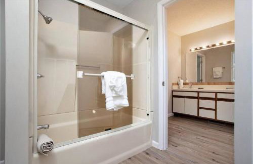 Smitten in da Mitten - 18 acres, Arcades, High Spd Web, Hot Tub, Pond! - Foto 62