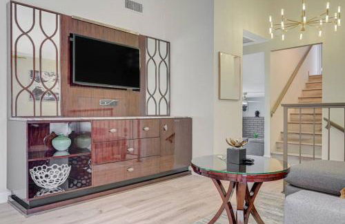 New Poolside Paradise in Vegas with BBQ and Games - Foto 29