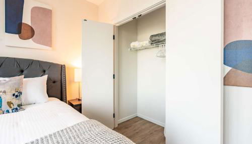 High End Apt Seaport - Foto 2, wardrobe