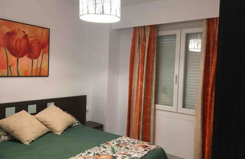 Apartamento segunda línea de playa con piscina - Photo 18