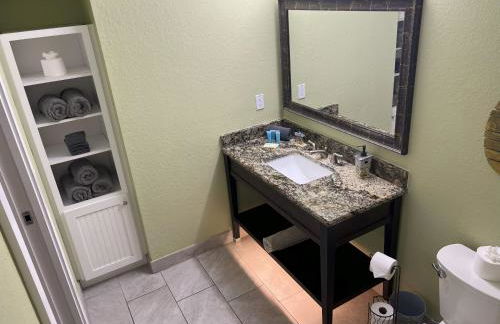 Splash Harbour, Harbourside Water Front Condo Unit #5517 - Foto 2