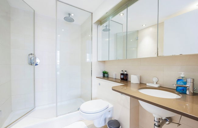 Cosy Corner Apartment Near to Excel - Photo 16