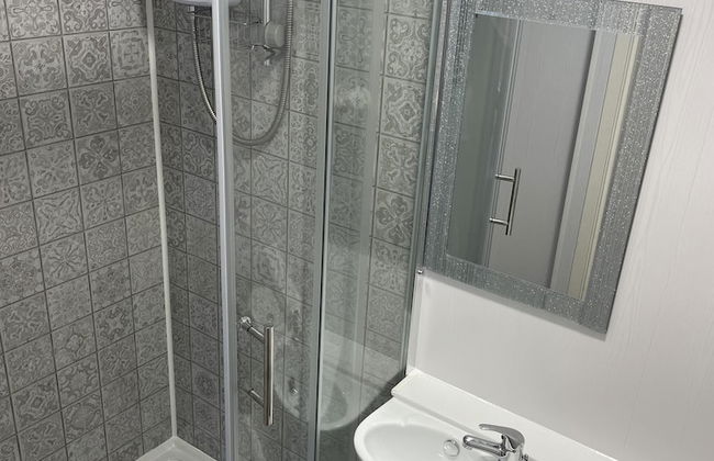 Grey Shells 2-bed Chalet in Bridlington South Shore - Foto 12