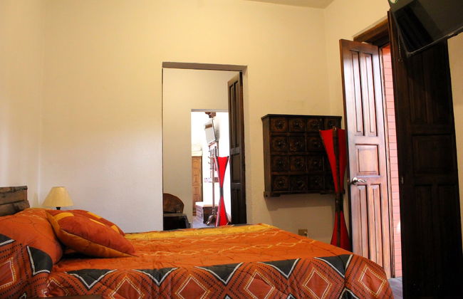 Apart Hotel Loma Chica Quito - Photo 11