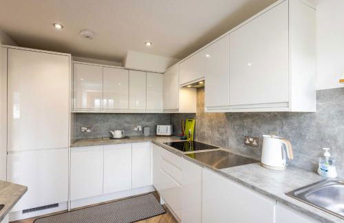 20 mins to Edinburgh 3 bedroom detached family house Wi-Fi Parking - Foto 21