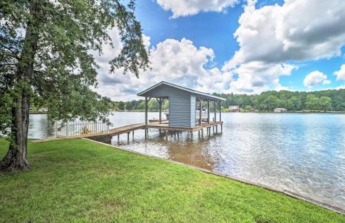 Waterfront Lake Sinclair Home with Boat Dock! - Foto 28