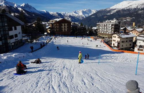 THE CLOSEST LOCATION TO THE CITY CENTER AND CHAIRLIFT - Foto 41