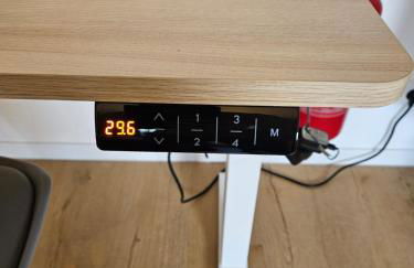 Modern Homes - Voll ausgestatte Wohnung - Balkon - Hotelbetten - 4K TV - WLAN - Foto 25