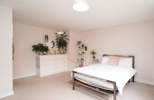 Rent My Spa Home with Pool table Hottub and Sauna - Foto 20