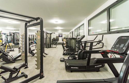 PA18- Stunning flat gym indoor and outdoor pool - Photo 50
