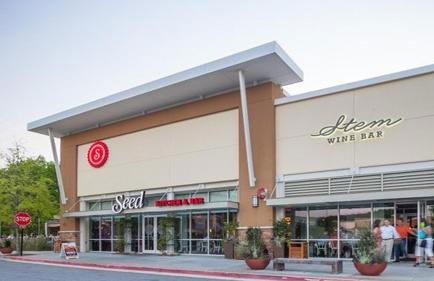 Modern Luxe Family & Groups Friendly Bungalow with Patio & Workspace - Foto 54