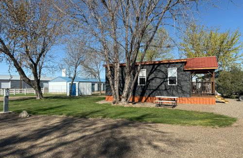 Glendive Tiny Modern Cabin 1 Mile from Makoshika Park - Foto 11
