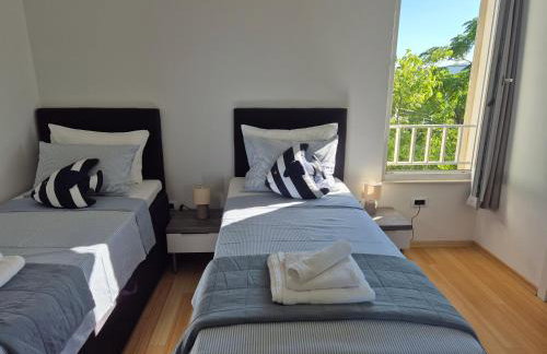 Luxury two-floor apartment in Petrčane with garden and pool - Foto 34