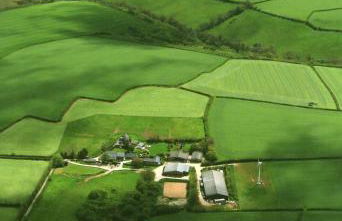 Polean Farm Old Farmhouse - With Large Jacuzzi, Games Room, Near the Sea and with Free Access to a Nearby Pool - Foto 13