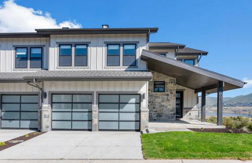 New East Deer Valley, 1 min, 994 New luxury 5br Twin House, Hot Tub, Lake view, Park City 10 min - Photo 32