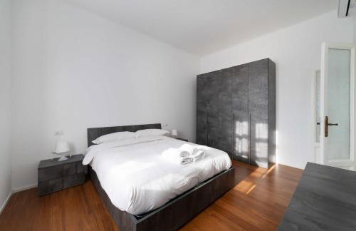 Moderno bilocale vicino Aeroporto Linate Self check-in 24h & WiFi veloce - Photo 2