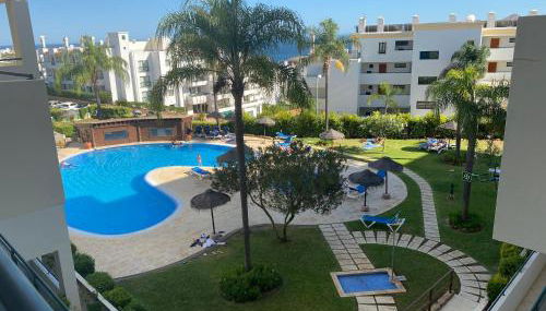 Oceanview Bliss in Albufeira Retreat Over Oldtown - Foto 1, sunbed