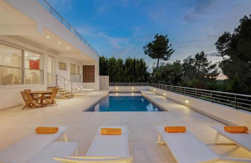 Villa Grande in Can Furnet for 18gst - Foto 3