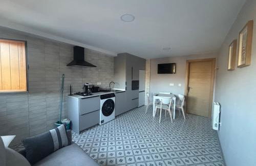 APARTAMENTOS CASA FREDI - Apartamentos les cuartes 1 y 2 - Foto 8