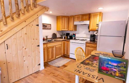 King Salmon Suite, Cabin 4 at Lower Kenai Lodge - Foto 1