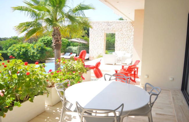 Magnificent 4 Bedroom Villa With Swimming Pool - Foto 22