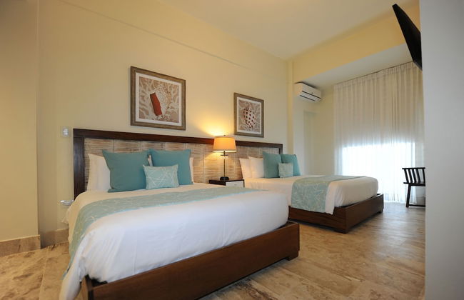 Blue JackTar Condos - Foto 4