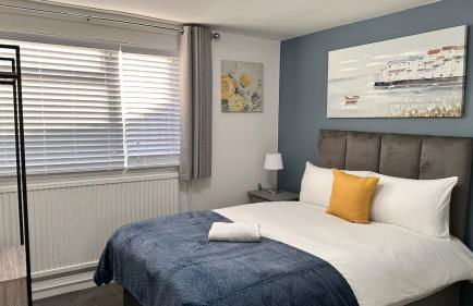 The Avenue - Photo 8