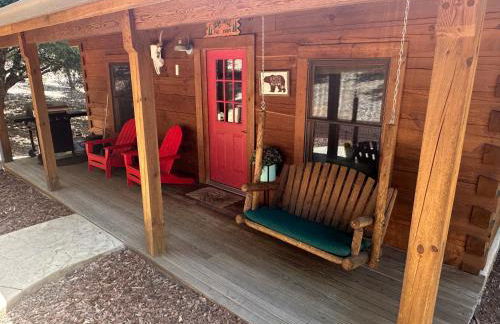 Apple Valley Cabin - Photo 4