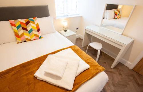 6 The Royal Serviced Apartments, Harwich - Fast WiFi, Private Parking - Foto 20