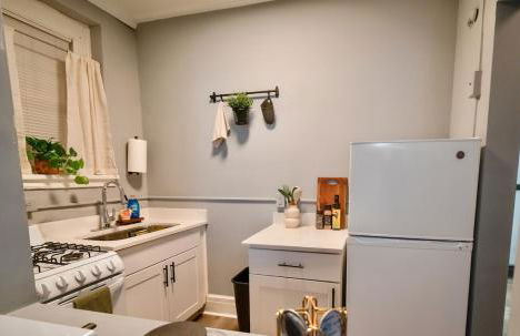 Uptown Funk Getaway with Parking & Walk To Stadiums, Nightlife - Foto 17