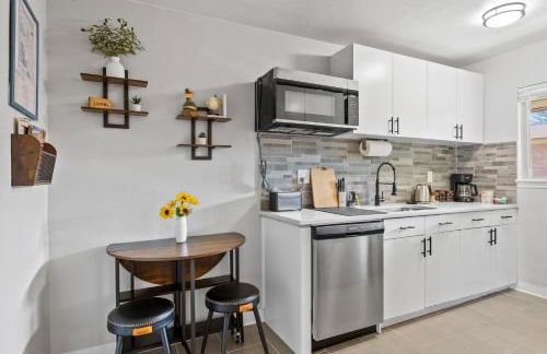 10 min to Red Rocks & KING BED & 7min to I70 & DT Golden & STR-25-0009 - Photo 14