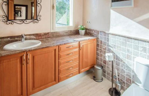 Lovely Home In Mallorca With Wifi - Photo 19