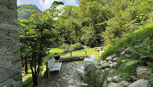 Mountain Cabin Valsesia Appartement Stella - Foto 4, Garden, Garden view