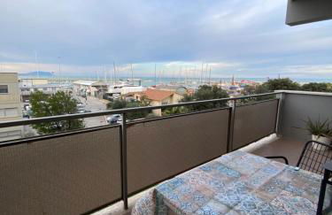 Blue Zen beachfront apartment - Foto 8
