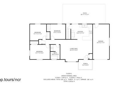 Charming four bedroom home with large yard and plenty of room for family - Foto 18