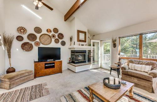 Bright Townhome - 1 Mile to Downtown Cloudcroft - Photo 5