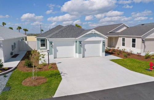Newly built 3 bedroom with Golf Cart - Foto 46