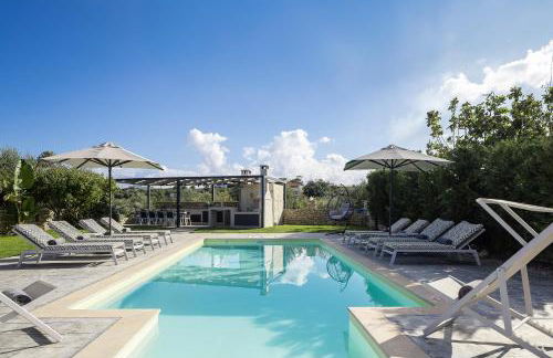 Villa Aris: A Serene Experience, 3BRs, Pool & Bbq - Photo 108