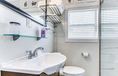 Pensacola Home with Covered Patio 1 Mi to Downtown! - Foto 17