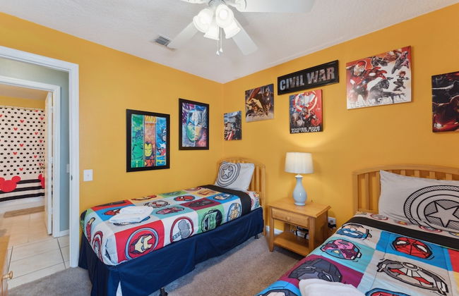 Vacation Resort Home Right Outside Of Disney World Parks With Private Pool 4 Bedroom Home by RedAwning - Foto 7