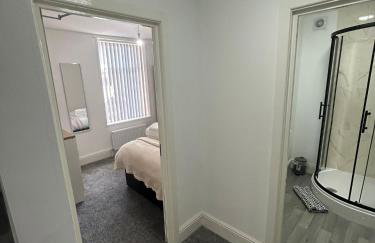 Large 6-Bedroom Family Home in Willenhall - Foto 20