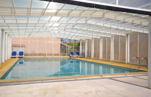 Cozy Home In Calvisson With Kitchen - Photo 11