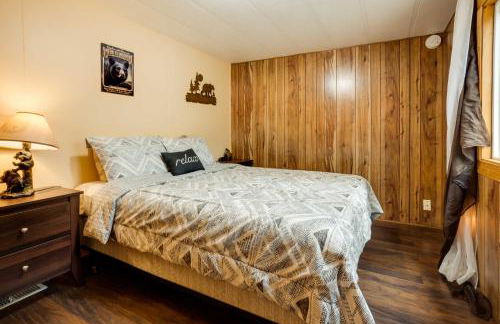 Brookings Home with Deck, half Mi to Harris Beach! - Foto 16