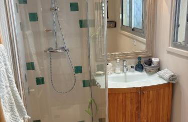 Appartement 2 chambres, terrasses, proche mer et commerces à Saint-Jean Cap Ferrat - Foto 13