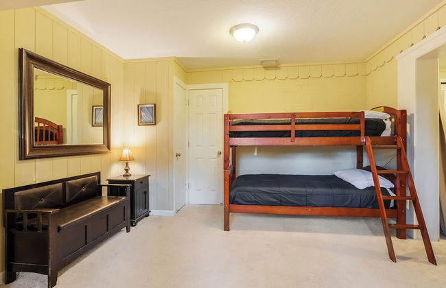 Mountainside Overlook Lake Views & Hot Tub - Foto 4