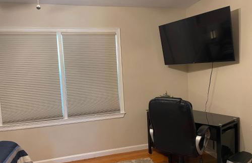 The Little Big House - Photo 26