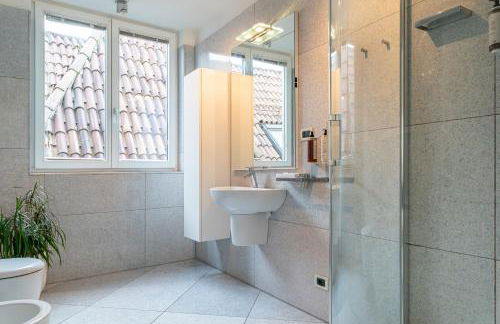 Artist House - Photo 27