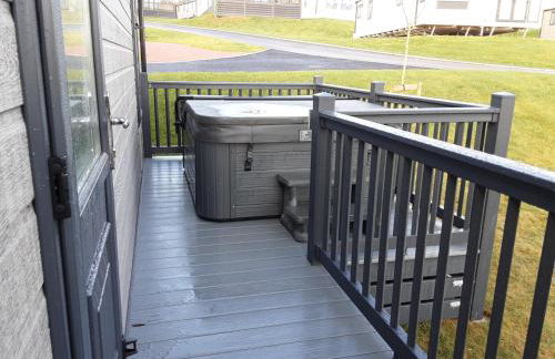 Holiday Home with a Hot tub - Foto 10