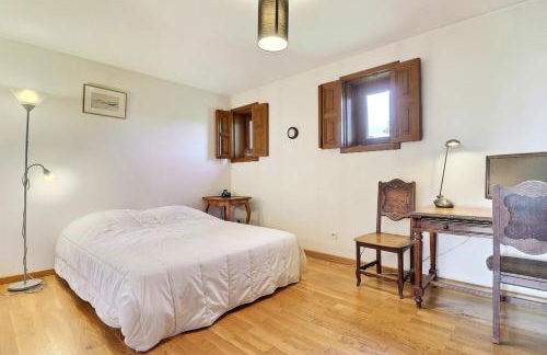 Saint-Fortunat - Authentic Home with Pool - Saint-Didier-au-Mont-d'Or - Photo 14